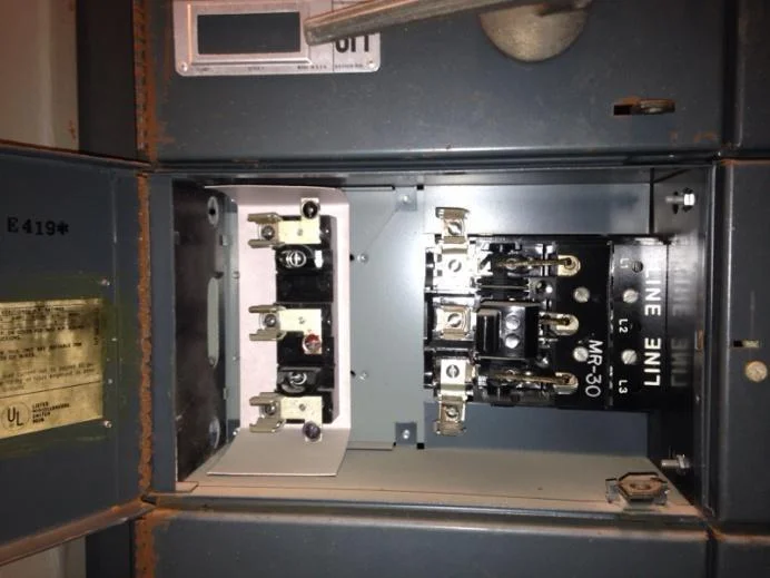 How To Maintain Switchgear Lighting For Longer Lifespan?