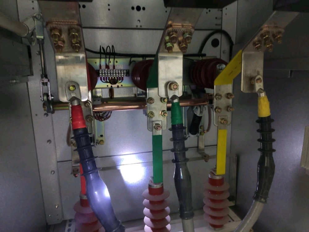 How Does An Electric Earthing Switch Controller Work