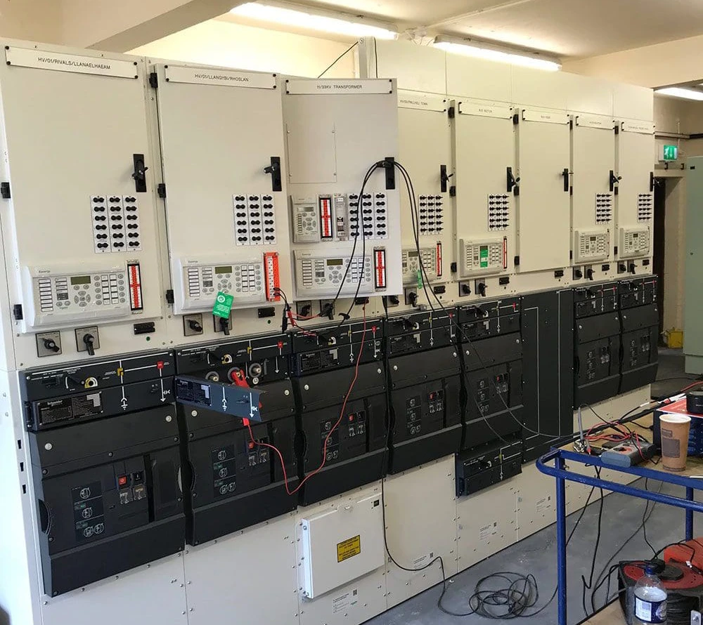 High Voltage Switchgear Light How To Evaluate Lighting Quality